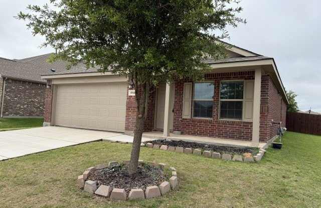 1703 Stonefield Drive Gallery 2