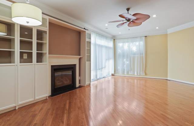 42539 REGAL WOOD Drive Gallery 4