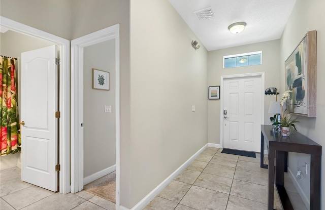 2942 BUCCANEER PALM Road Gallery 3