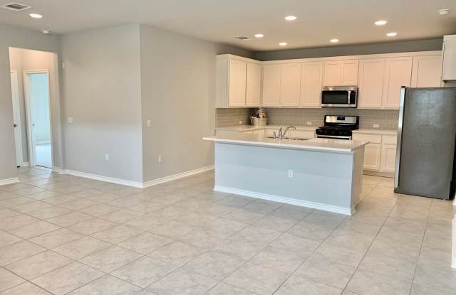 13502 Lansdale Cv Gallery 4