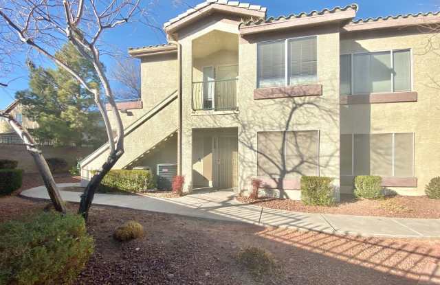 Spacious 2 beds, 2 baths condo Gallery 1