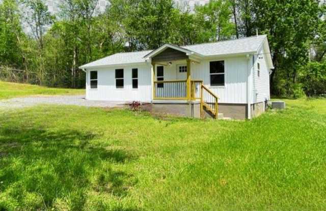 3329 Center Street - 3329 Center Street, Chattanooga, TN 37419