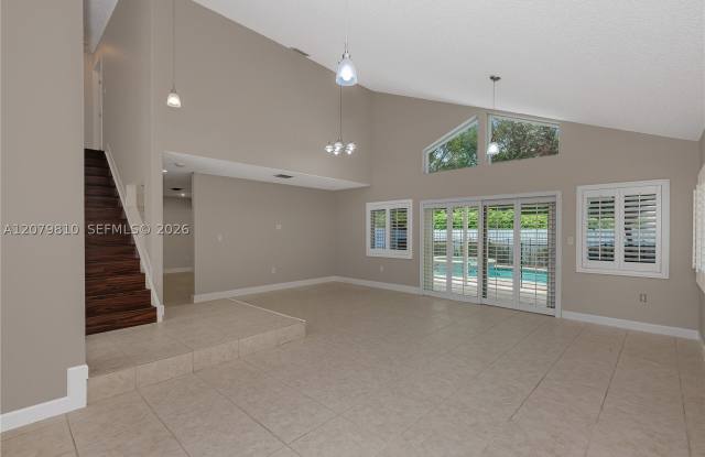 1397 Harbour Side Dr Gallery 2