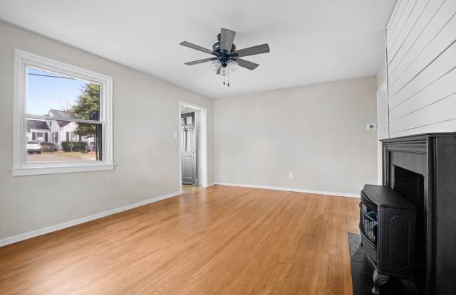 600 Churchill Dr Gallery 2