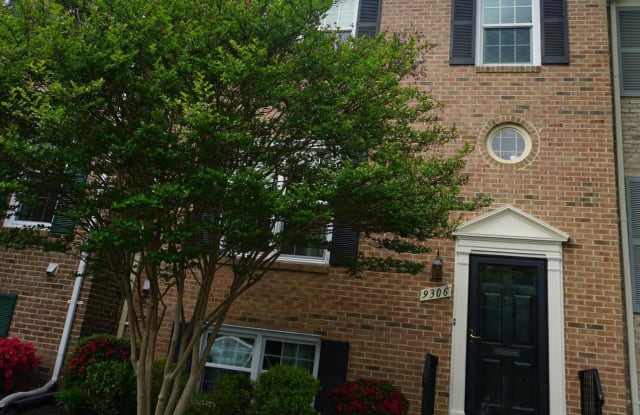 9306 ARLINGTON BOULEVARD - 9306 Arlington Blvd, Merrifield, VA 22031