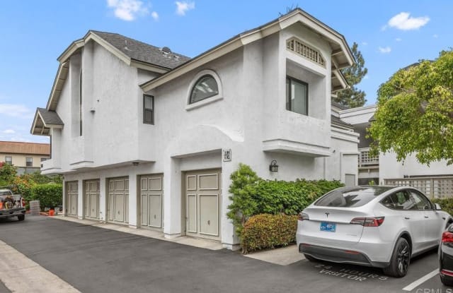 530 Via De La Valle - 530 Via De La Valle, Solana Beach, CA 92075