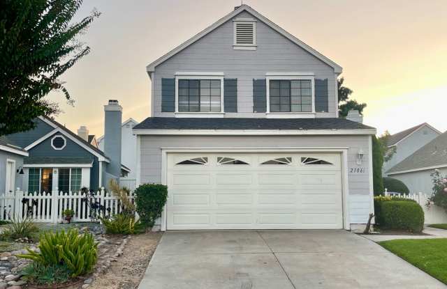 Beautiful 3bdrm/2ba in Mission Viejo! - 21061 Carob Lane, Mission Viejo, CA 92691