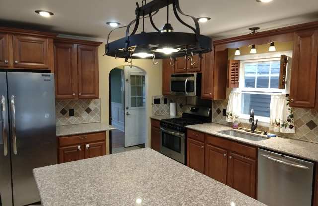 387 Feura Bush Road photos photos
