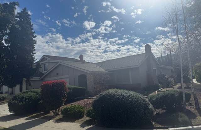 Absolutely Gorgeous 3 Bedroom 2 Bath Upgraded Home, New Kitchen, New Baths, New Flooring, Etc. photos photos