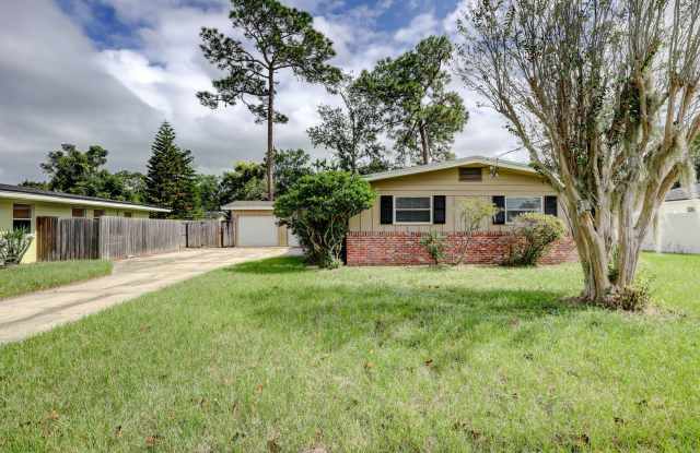 Home for rent - 803 Barbados Road, Jacksonville, FL 32216