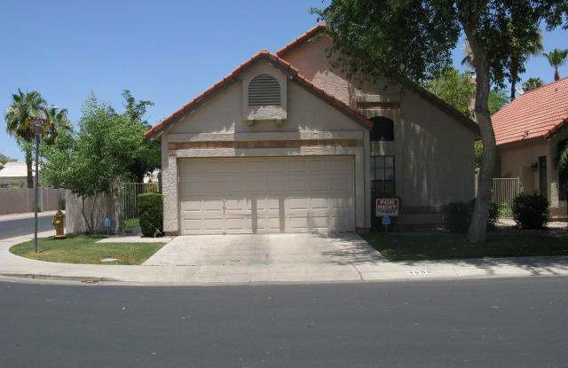 4698 W HARRISON Street Gallery 3