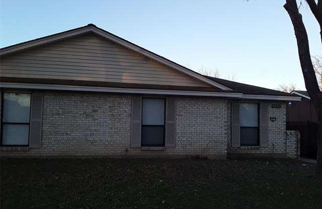 2733 Meadow Gate Ln - 2733 Meadow Gate Lane, Dallas, TX 75237