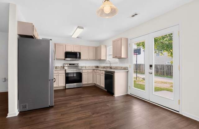 Beautifully Renovated 3 Bedroom Home Near NoDa! photos photos Beautifully Renovated 3 Bedroom Home Near NoDa! photos photos