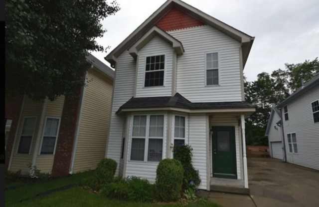 227 Legacy Ln - 227 Legacy Lane, Carmel, IN 46032 227 Legacy Ln - 227 Legacy Lane, Carmel, IN 46032