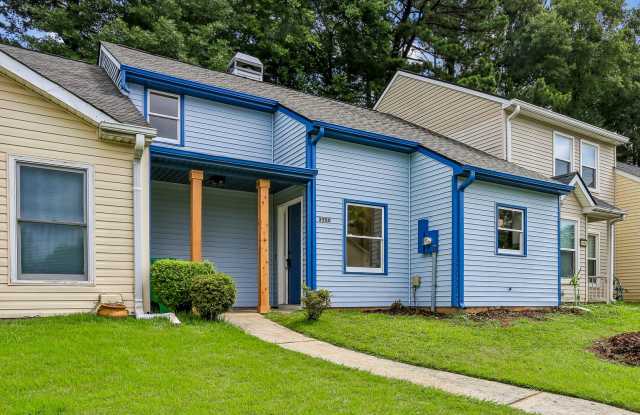 Bright and Gorgeous - Updated 3BR/2BA Townhome! photos photos Bright and Gorgeous - Updated 3BR/2BA Townhome! photos photos