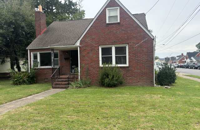915 Mapole Ave photos photos