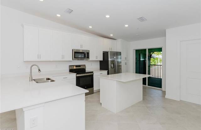 5410 Double Eagle Circle #2222 Gallery 3
