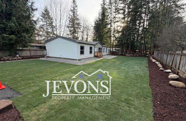 Charming Maple Valley Home on a Quiet Residential Street photos photos