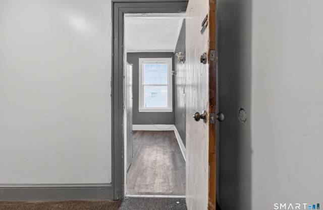 187 Whitney Street Gallery 4