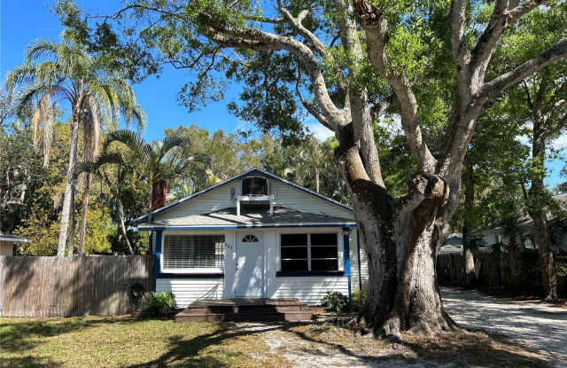 929 23RD STREET W photos photos