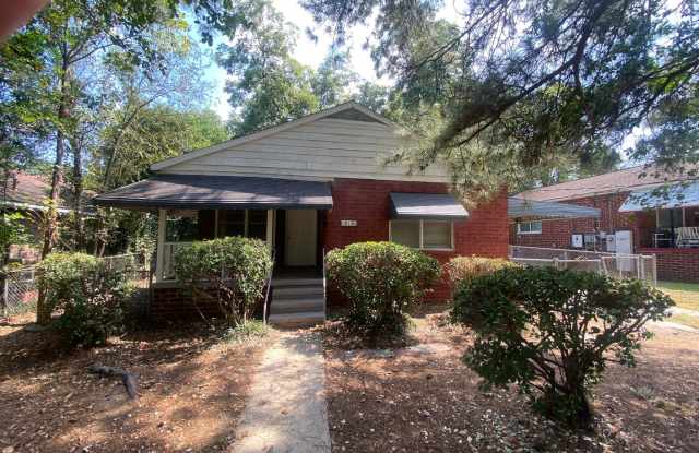 **AVAILABLE NOW** 3 Bedroom / 1 Bathroom House for rent in Columbus, GA*** photos photos