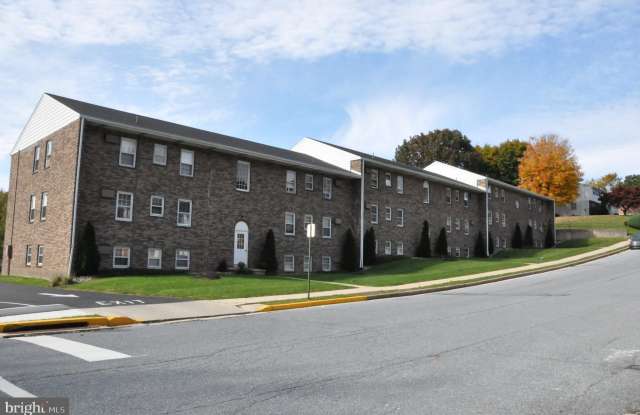 23 ORCHARD HILLS Drive unit: E - 23 Orchard Hills Drive, Boyertown, PA 19512 23 ORCHARD HILLS Drive unit: E - 23 Orchard Hills Drive, Boyertown, PA 19512