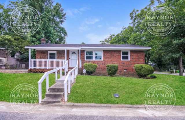 402 E Stronach Ave photos photos