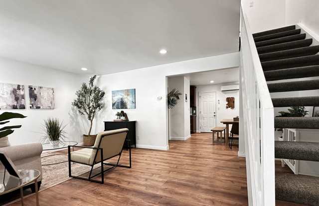 1144 Stanley Ave Unit A photos photos