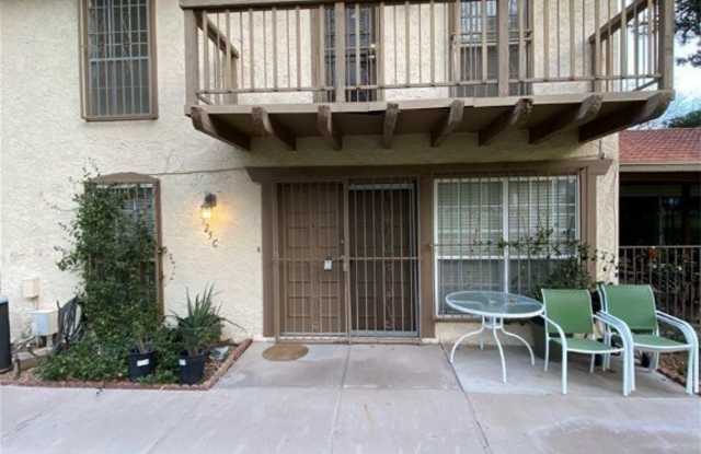 3125 Pinehurst Drive photos photos