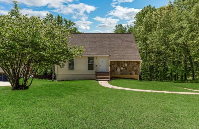 1450 Glynn Oaks Circle SW - 1450 Glynn Oaks Circle Southwest, Cobb County, GA 30008
