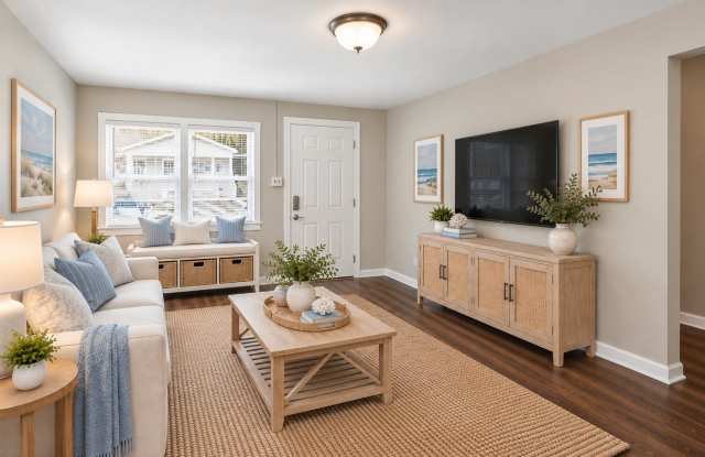 Very nice 2BR/1BA Home In Downtown Savannah Gallery 3
