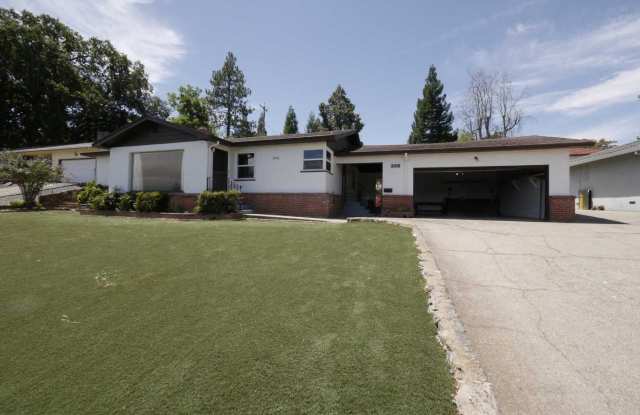 Price reduced! Great view overlooking the city to the east at 209 Schober Ave. in Jackson. photos photos