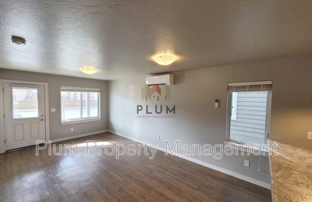 2414 McDonald Ave. Gallery 4