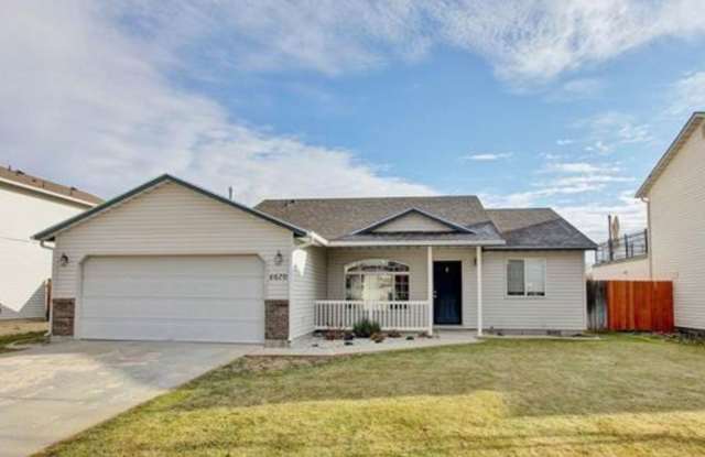 Single level 4 bedroom 2 bath Boise home. photos photos
