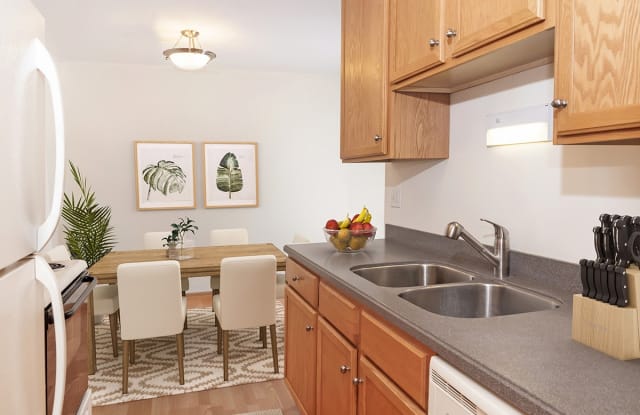 Plymouth Pointe photos photos