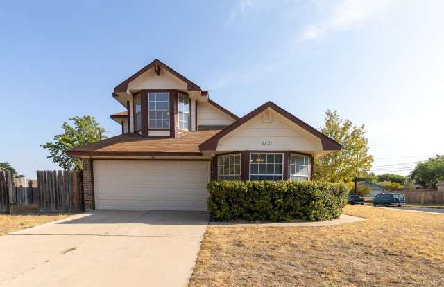 Corner Lot Home w/ New Carpet, Primary Suite Downstairs & Private Yard photos photos