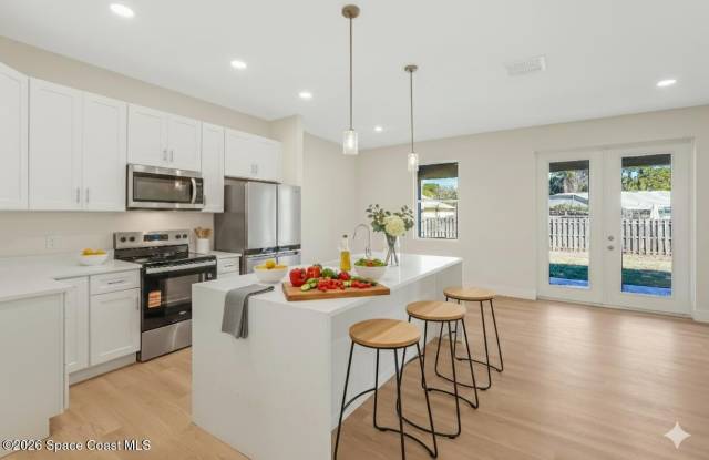1319 Schneider Street SW Gallery 4