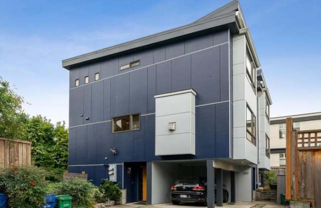 207 20th ave - 207 20th Avenue, Seattle, WA 98122