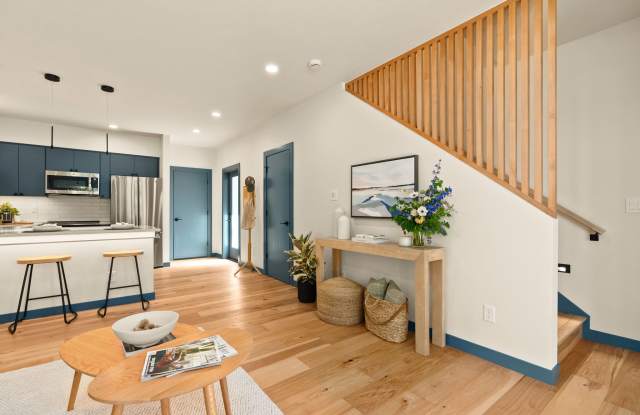 930 Northeast Norton Avenue - 1 Gallery 3