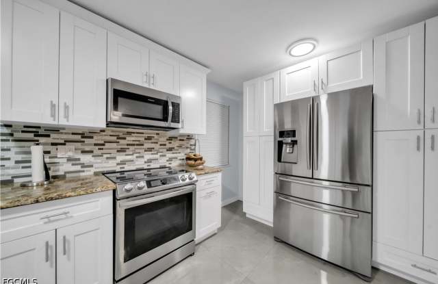 77 Glenmont Drive W Gallery 3