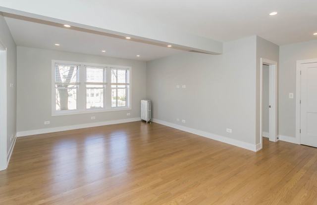 1919-31 W Winona photos photos