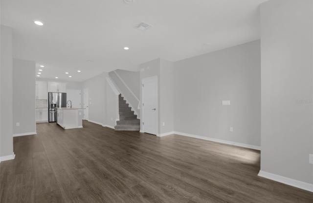 8629 TAVISTOCK LAKES Boulevard Gallery 3