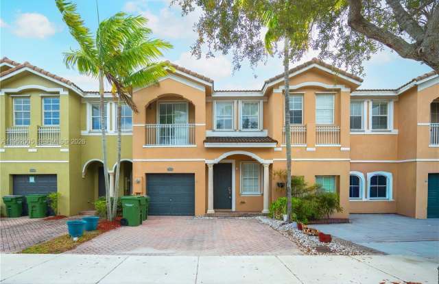 2532 SE 15th Ct photos photos