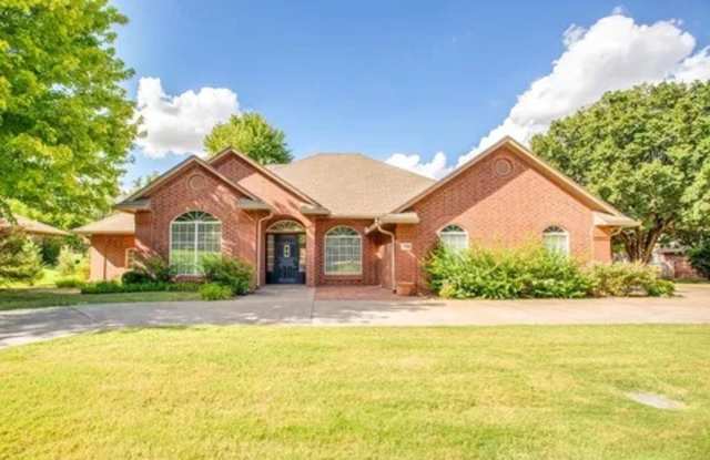 3206 Whippoorwill Lane Gallery 1