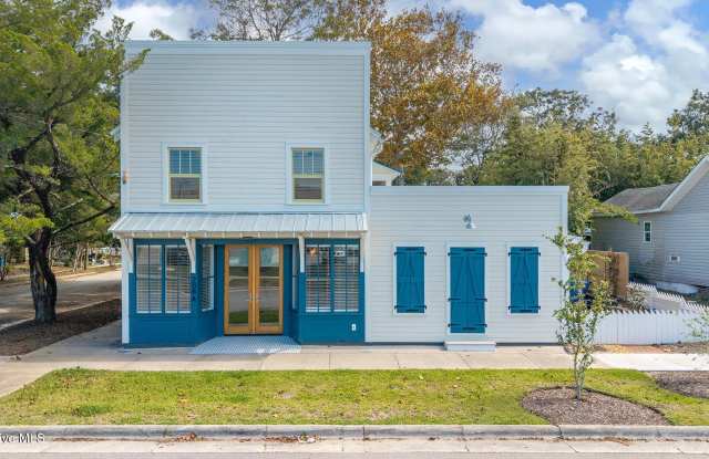 208 N 11th Street Gallery 1