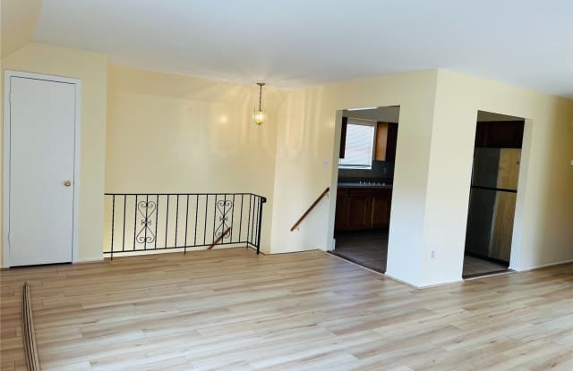 120-23 Guy R Brewer Boulevard - 120-23 Guy R Brewer Boulevard, Queens, NY 11434