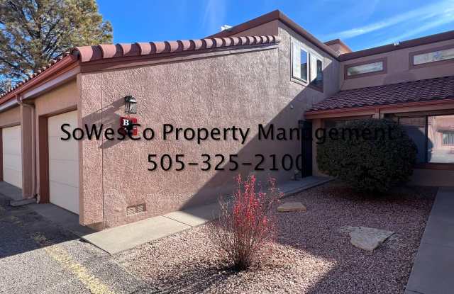 Beautifully Remodeled Condo  (with seasonal pool upon availability photos photos