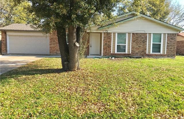3142 Lisetta Street - 3142 Lisetta Street, Grand Prairie, TX 75052