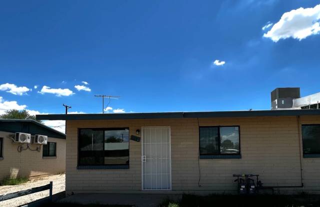 Remodeled 2 Bedroom 1 Bath photos photos