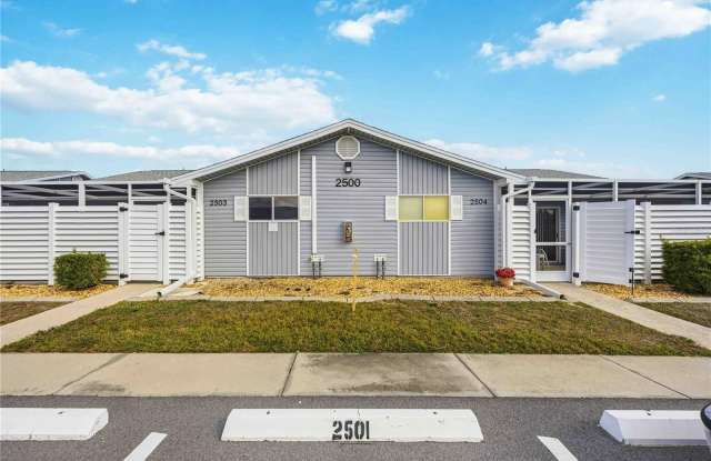 3300 LOVELAND BOULEVARD photos photos